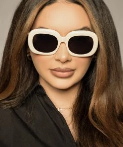 Love And Labels Vintage Frame Sunglasses NEW ARRIVALS