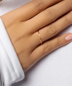 Love And Labels 18k Gold Plated Dainty Single Stone Ring